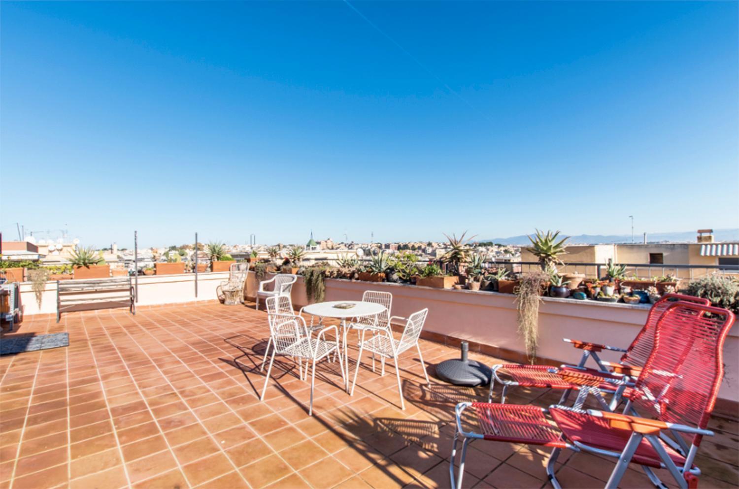 Rosa'S Terrace Roma Panoramic Penthouse Apartment Luaran gambar